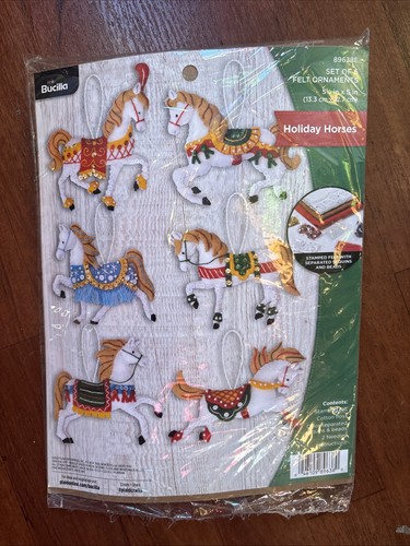 Bucilla felt ornaments kit - bucilla,